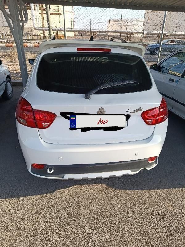خودرو کوییک، معمولی آگهی ann_19443632