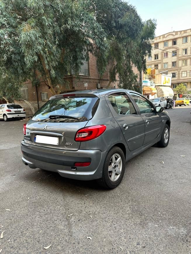 پژو 207 اتوماتیک - 1396