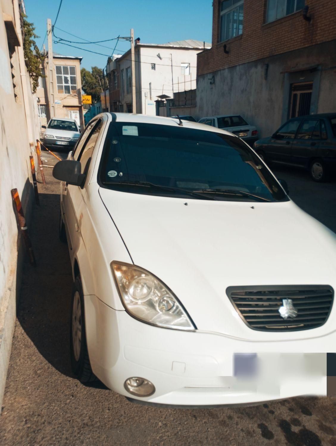 تیبا صندوق دار SX - 1400