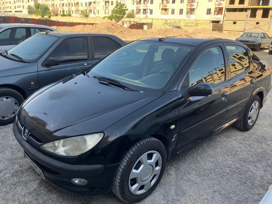 پژو ۲۰۶ صندوق دار v8 - 1395