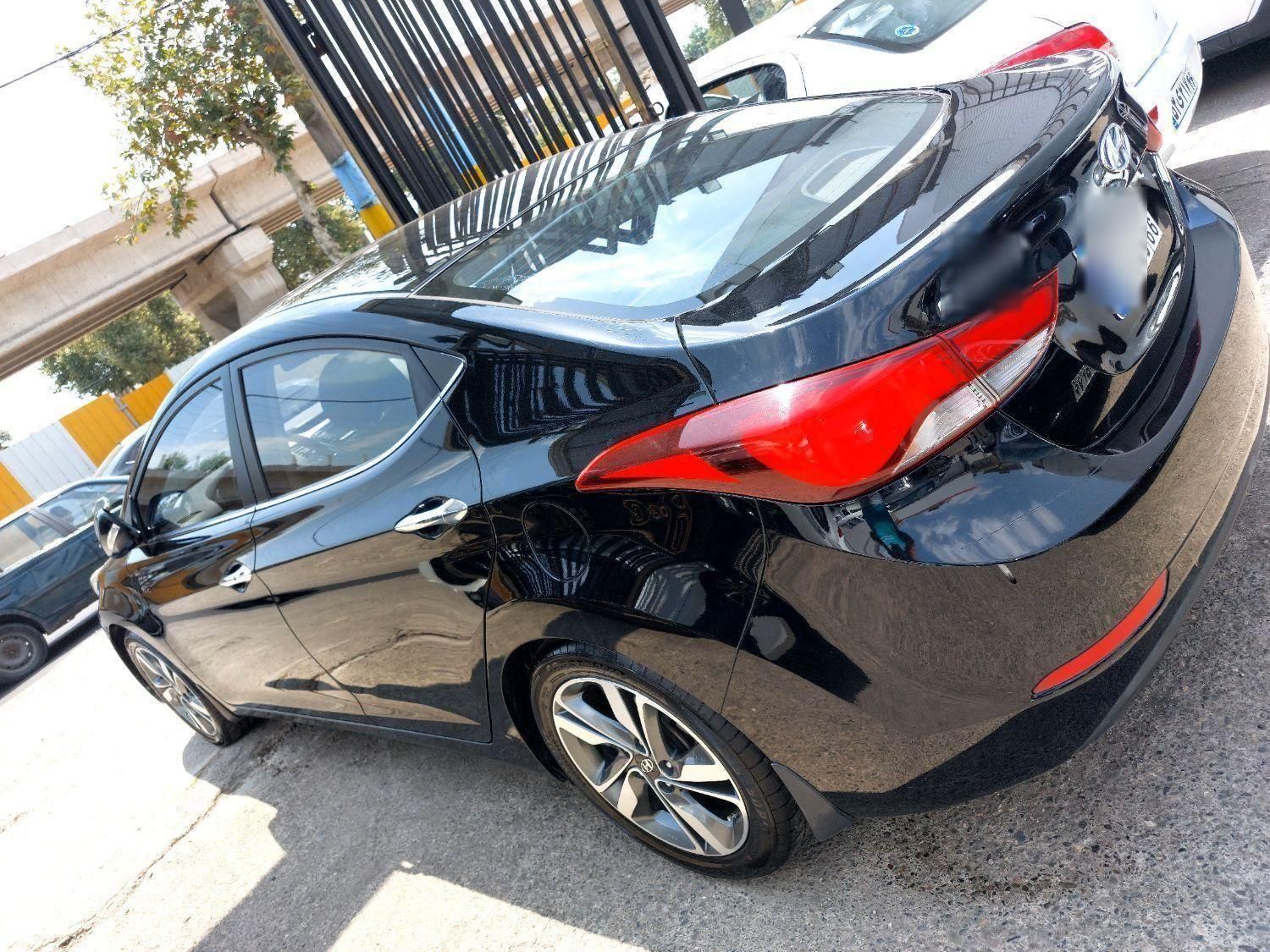 هیوندای النترا 1.8 لیتر - 2015