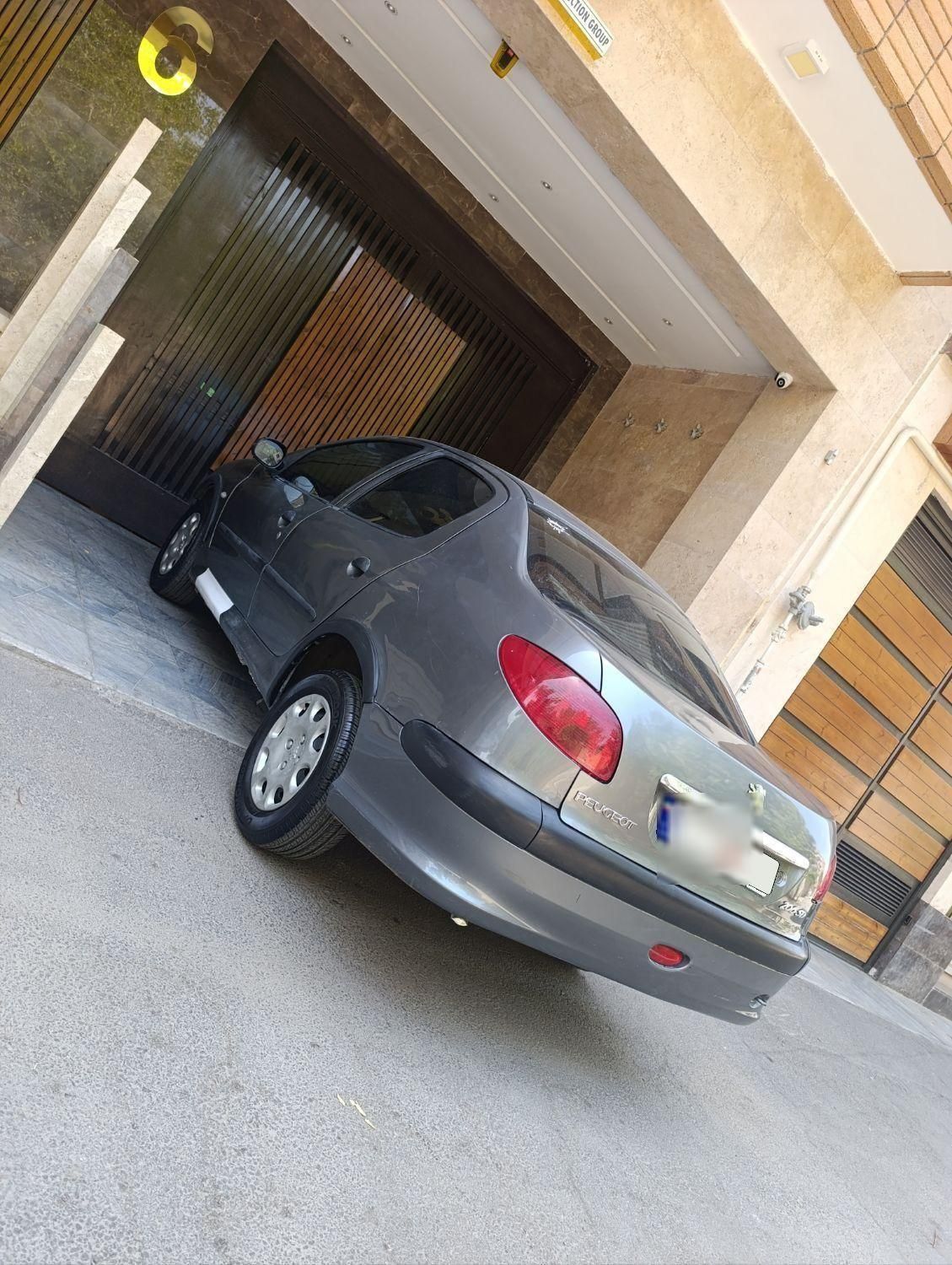 پژو ۲۰۶ صندوق دار v1 - 1386