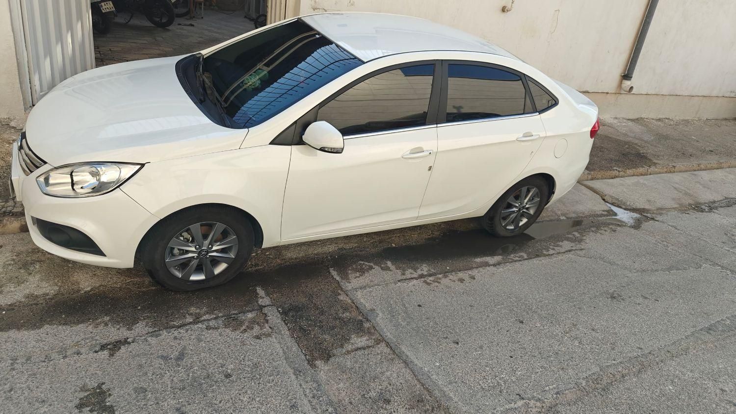 جک J4 اتوماتیک ساده - 1403