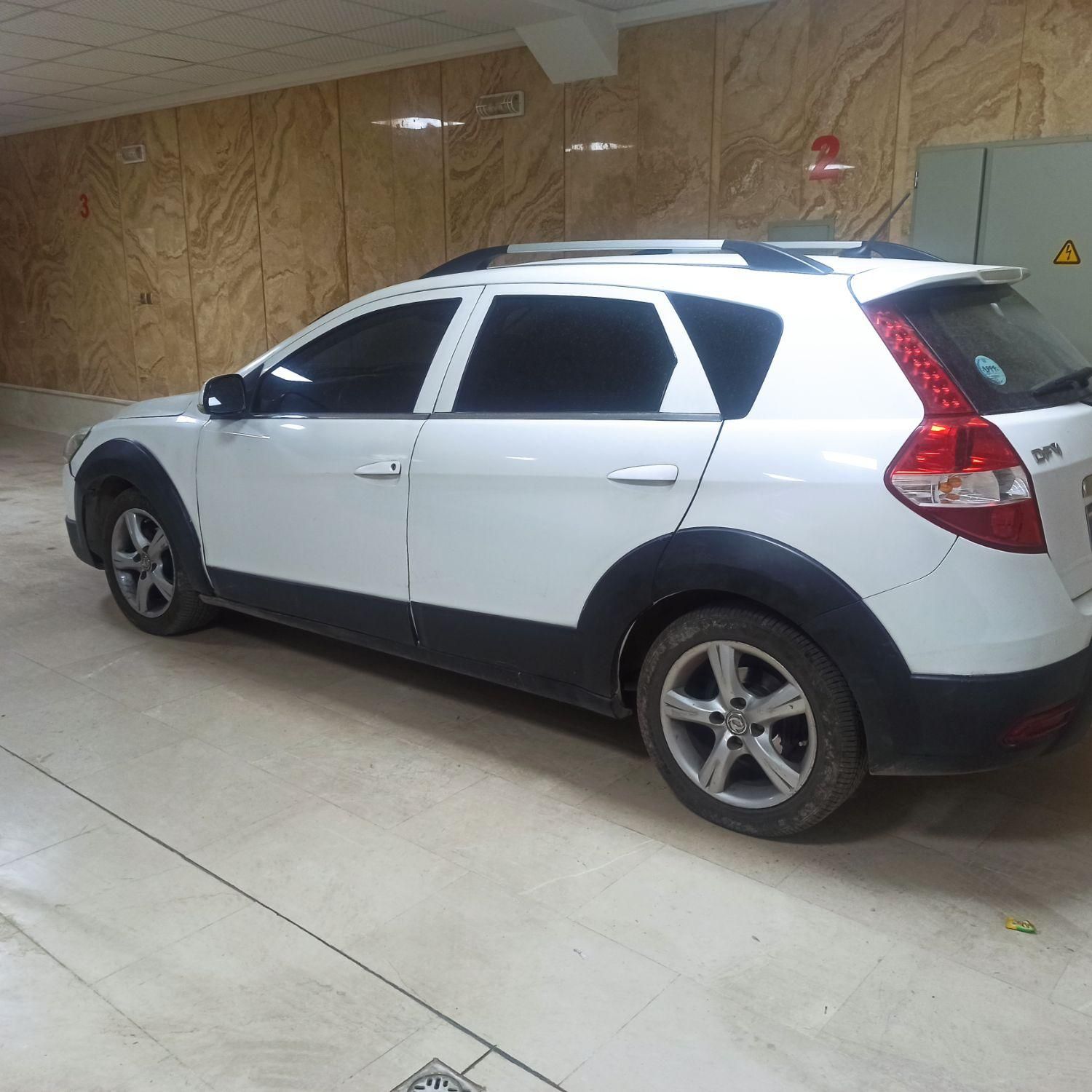 دانگ فنگ H30 کراس اتوماتیک - 1397
