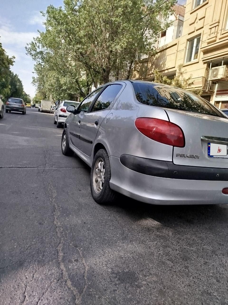 پژو ۲۰۶ صندوق دار v2 - 1388