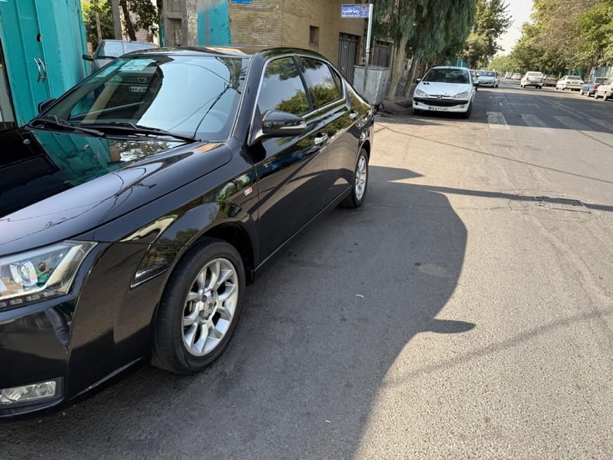 دنا پلاس توربو اتوماتیک - 1401
