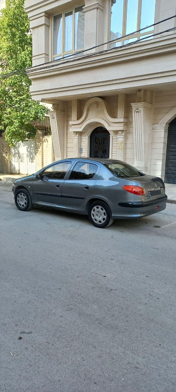 پژو ۲۰۶ صندوق دار v8 - 1389