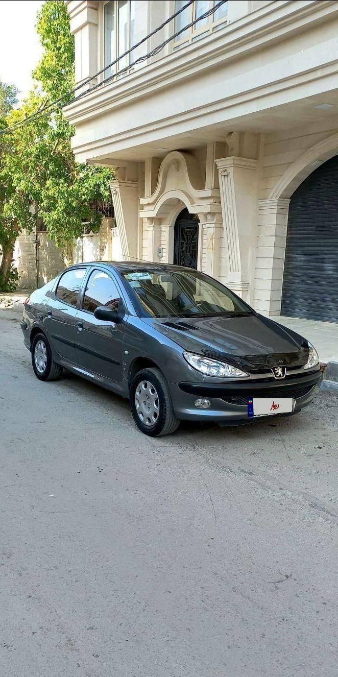 پژو ۲۰۶ صندوق دار v8 - 1389