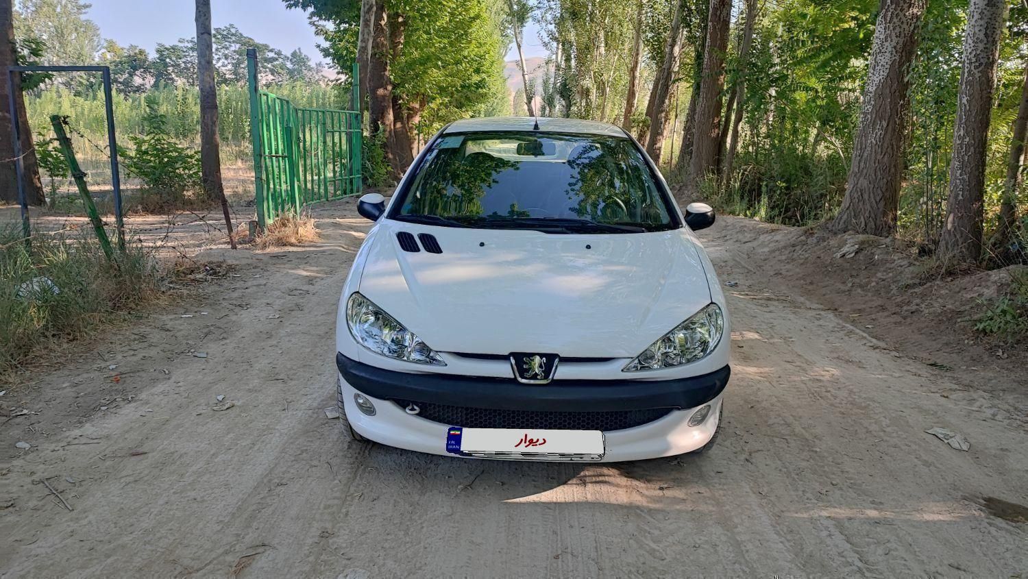 پژو ۲۰۶ صندوق دار v8 - 1397