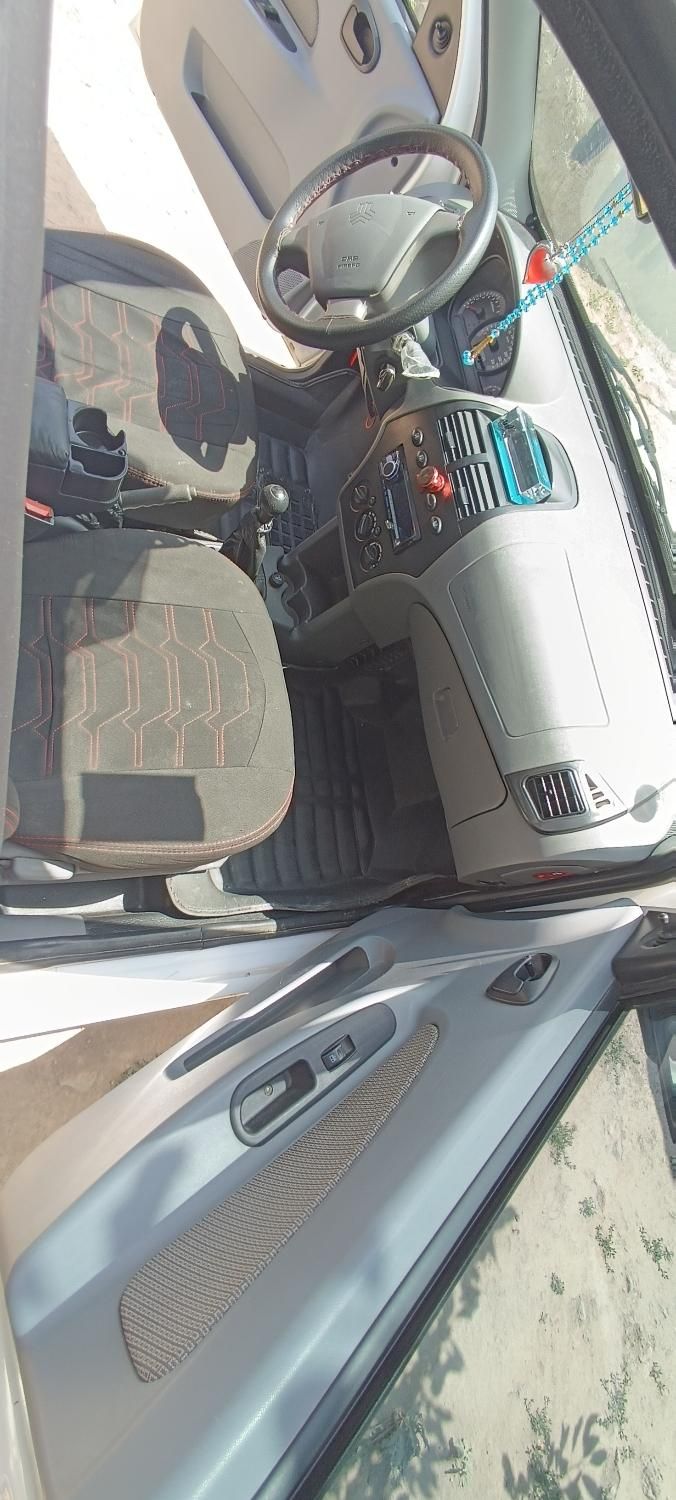 تیبا صندوق دار SX - 1400