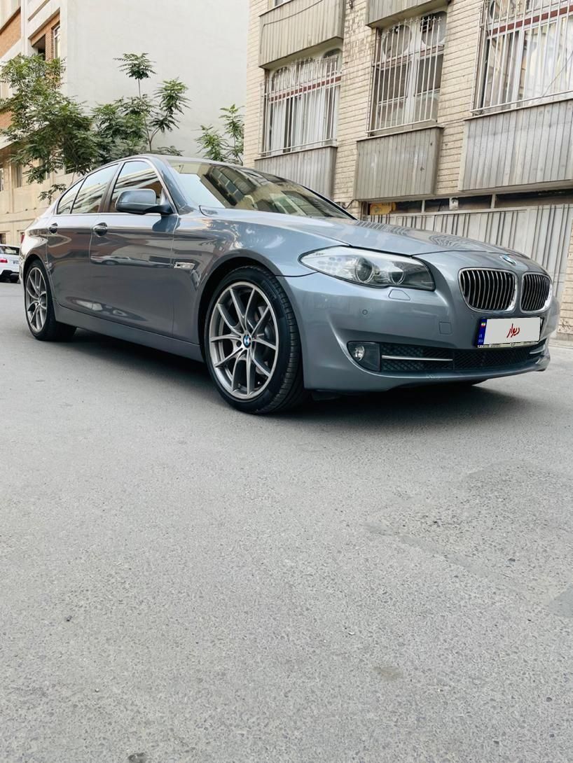ب ام و سری 5 523i - 2011
