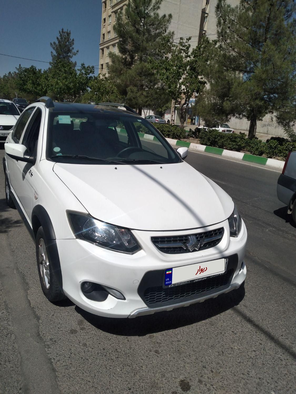 خودرو کوییک، R آگهی ann_19444548