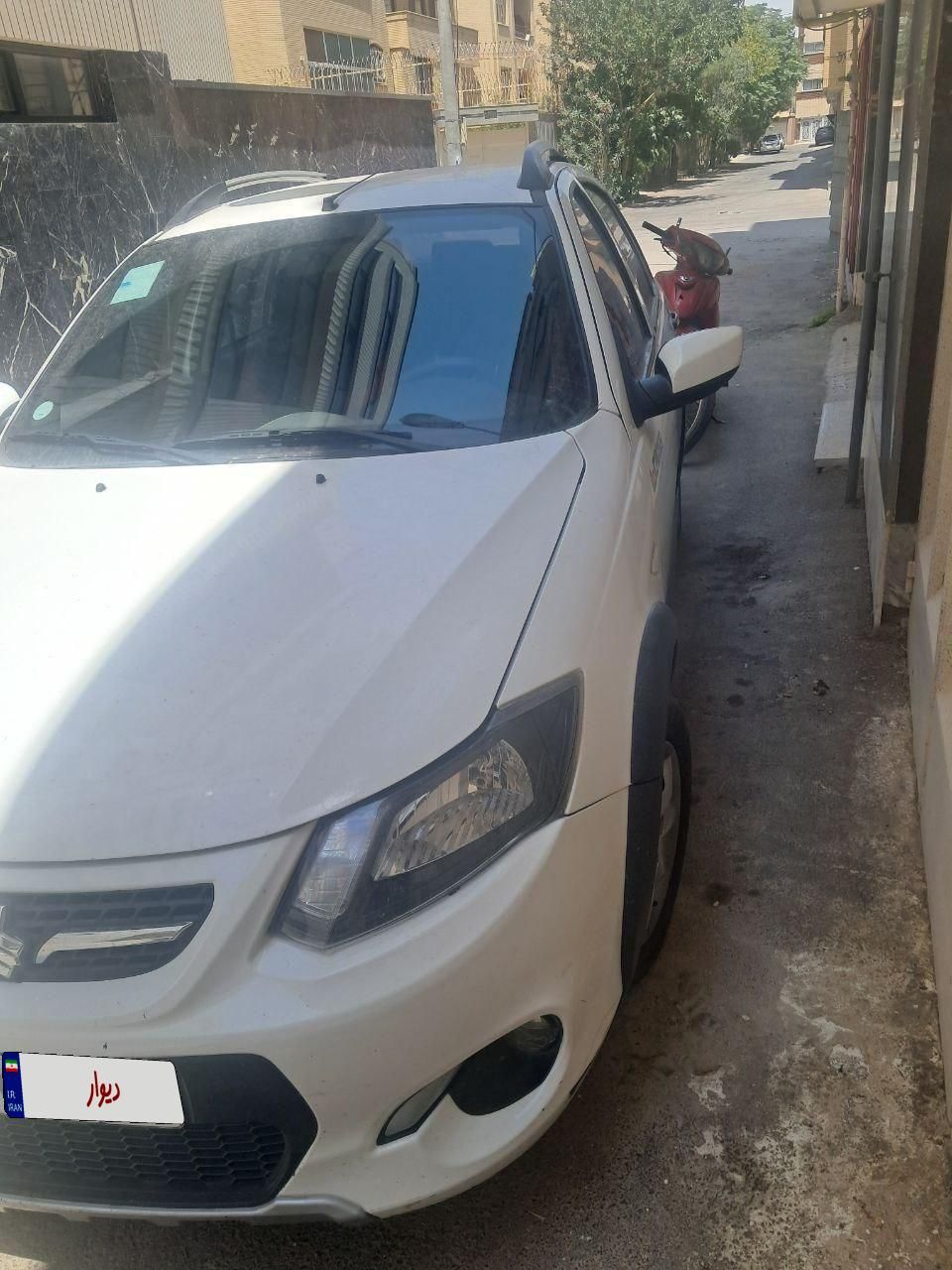 خودرو کوییک، معمولی آگهی ann_19444628