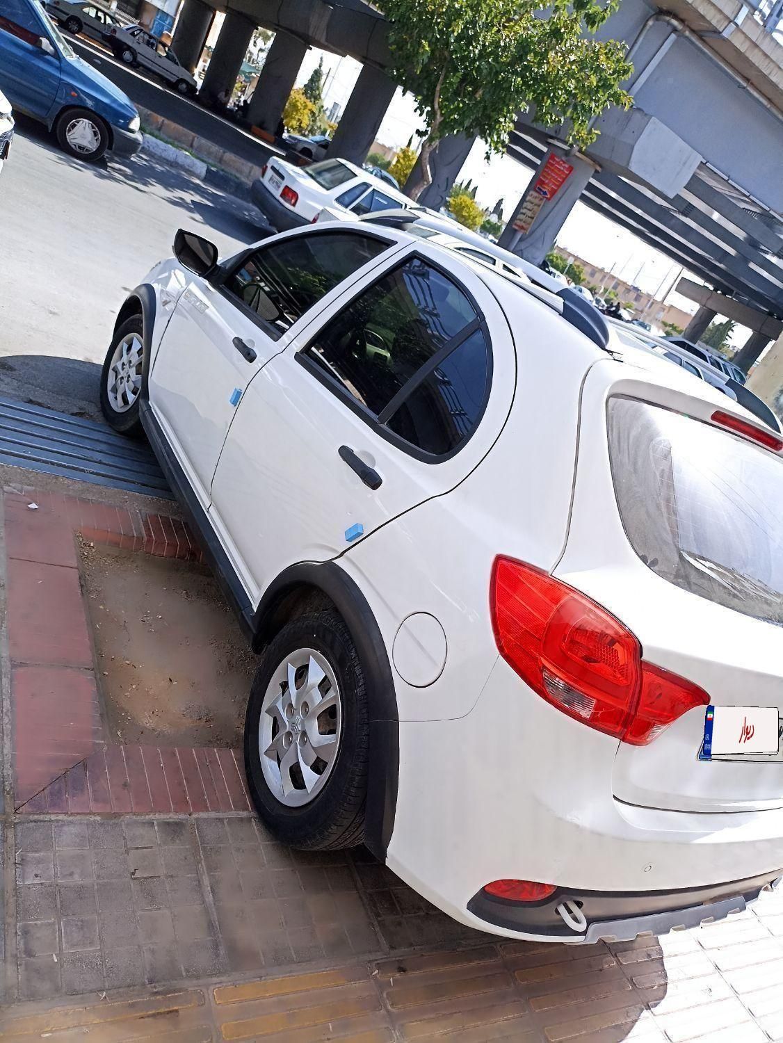 خودرو کوییک، معمولی آگهی ann_19444744