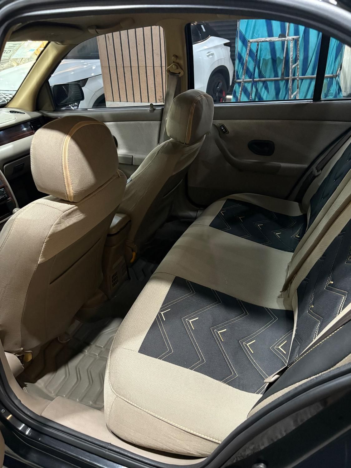 سمند LX XU7 - 1395
