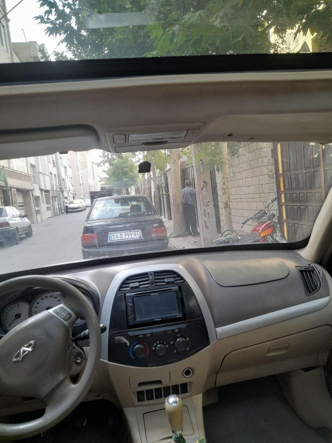 ام وی ام X33 دنده‌ای ساده - 1391