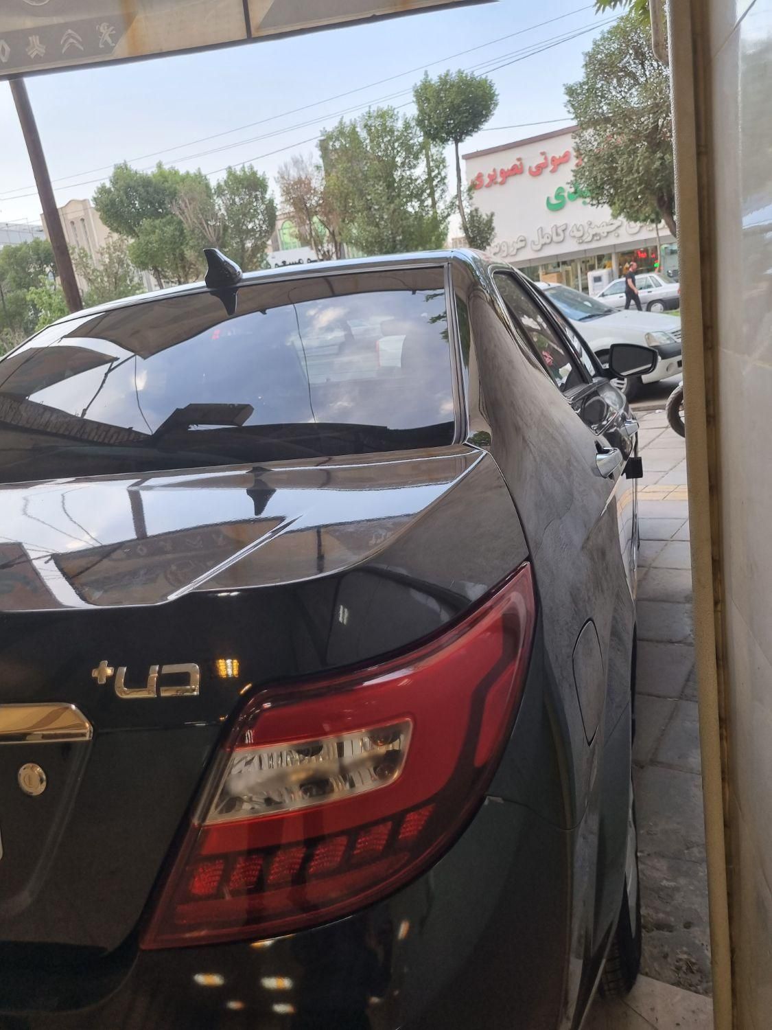 دنا پلاس تیپ ۱ دو ایربگ - 1401