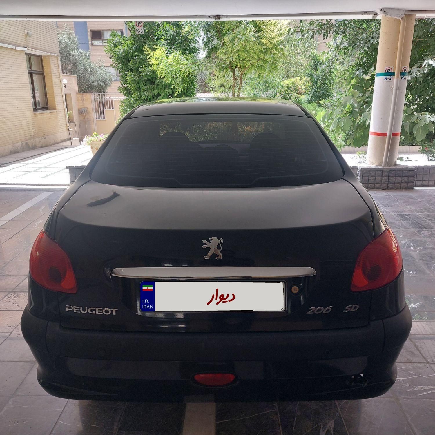 پژو ۲۰۶ صندوق دار v8 - 1394