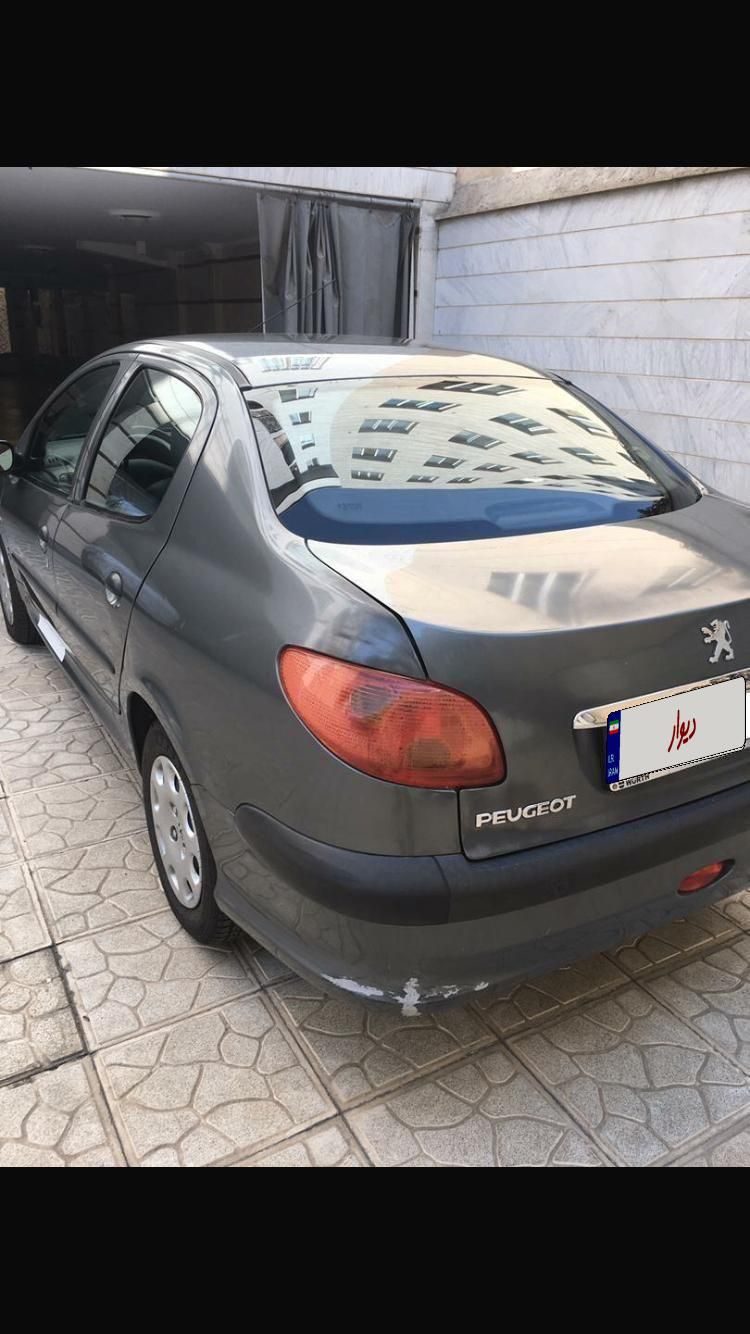 پژو ۲۰۶ صندوق دار v8 - 1393