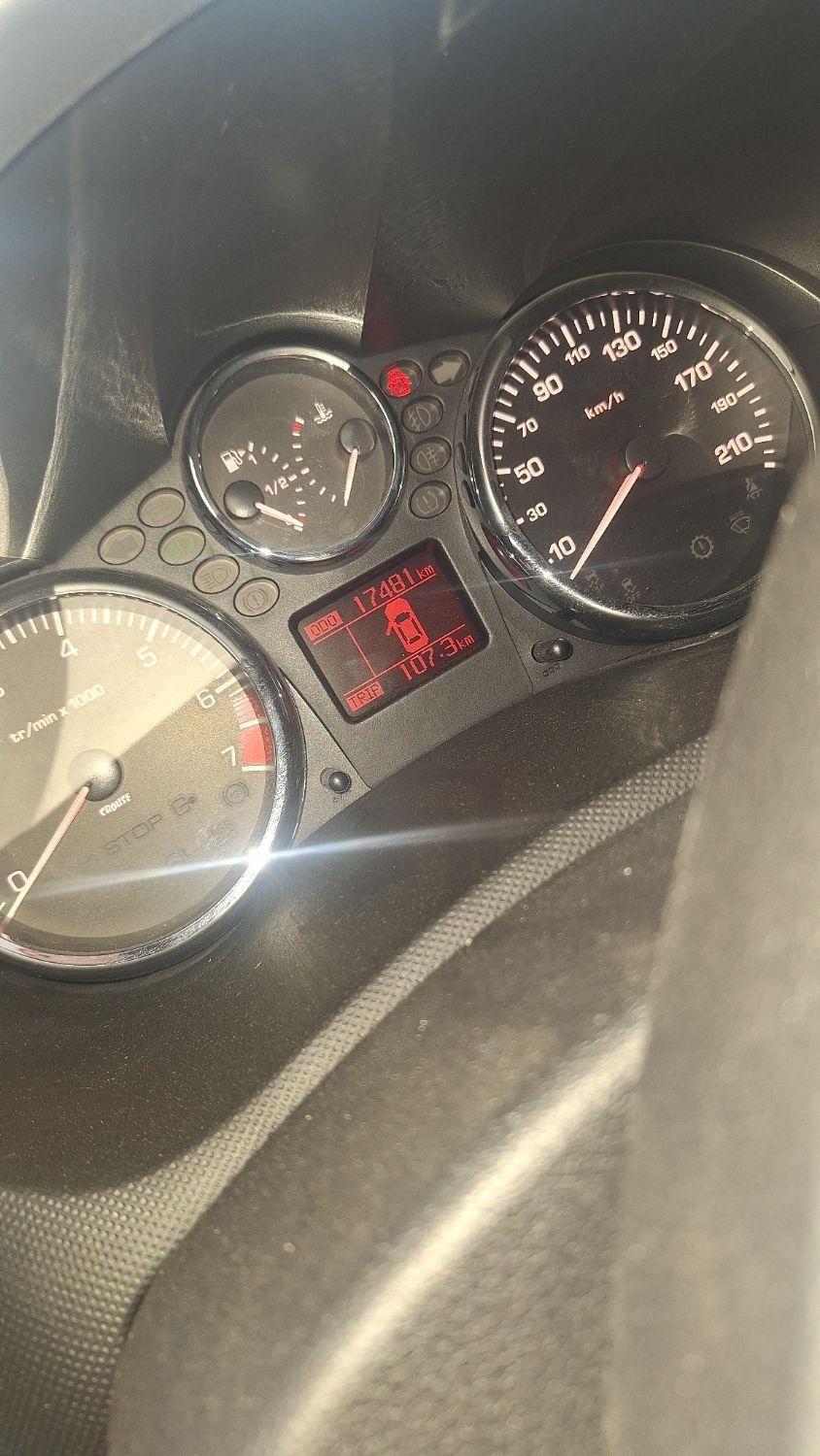 پژو 207 اتوماتیک - 1400