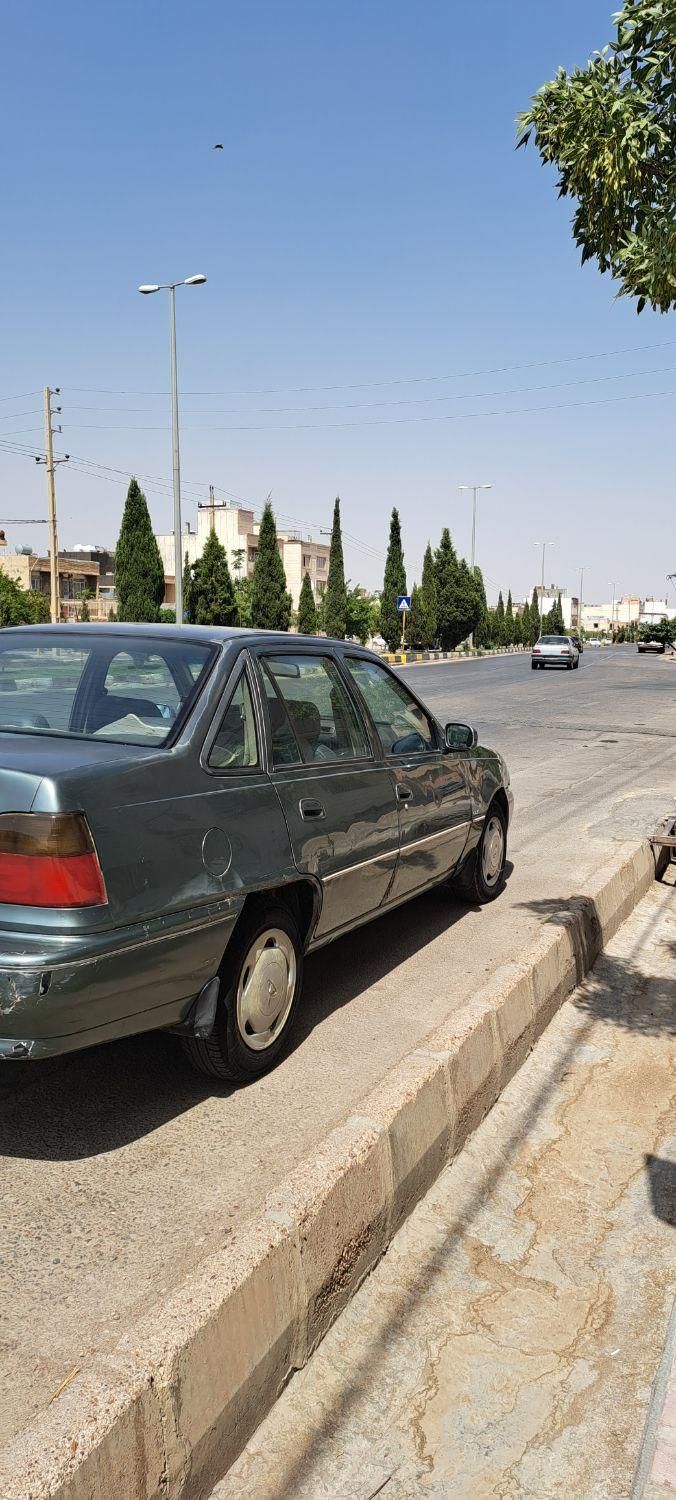 دوو سیلو سدان - 1379
