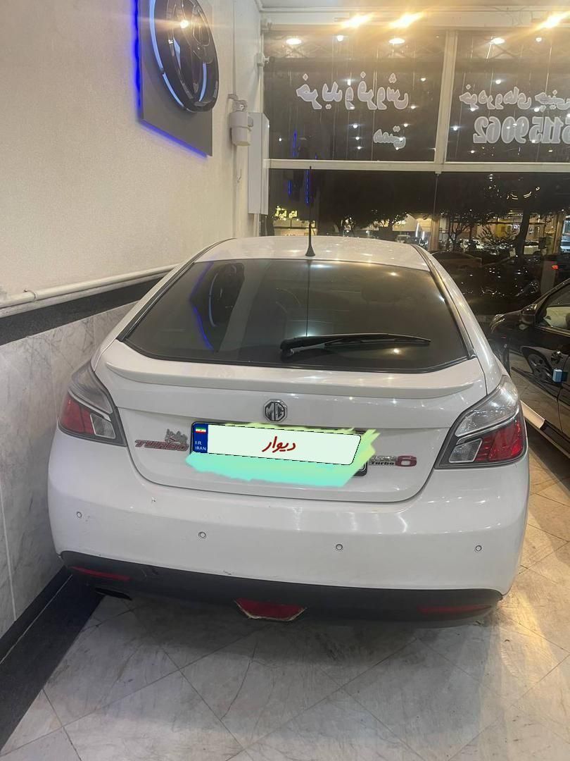 ام جی 6 لیفت بک GT فیس قدیم - 2012