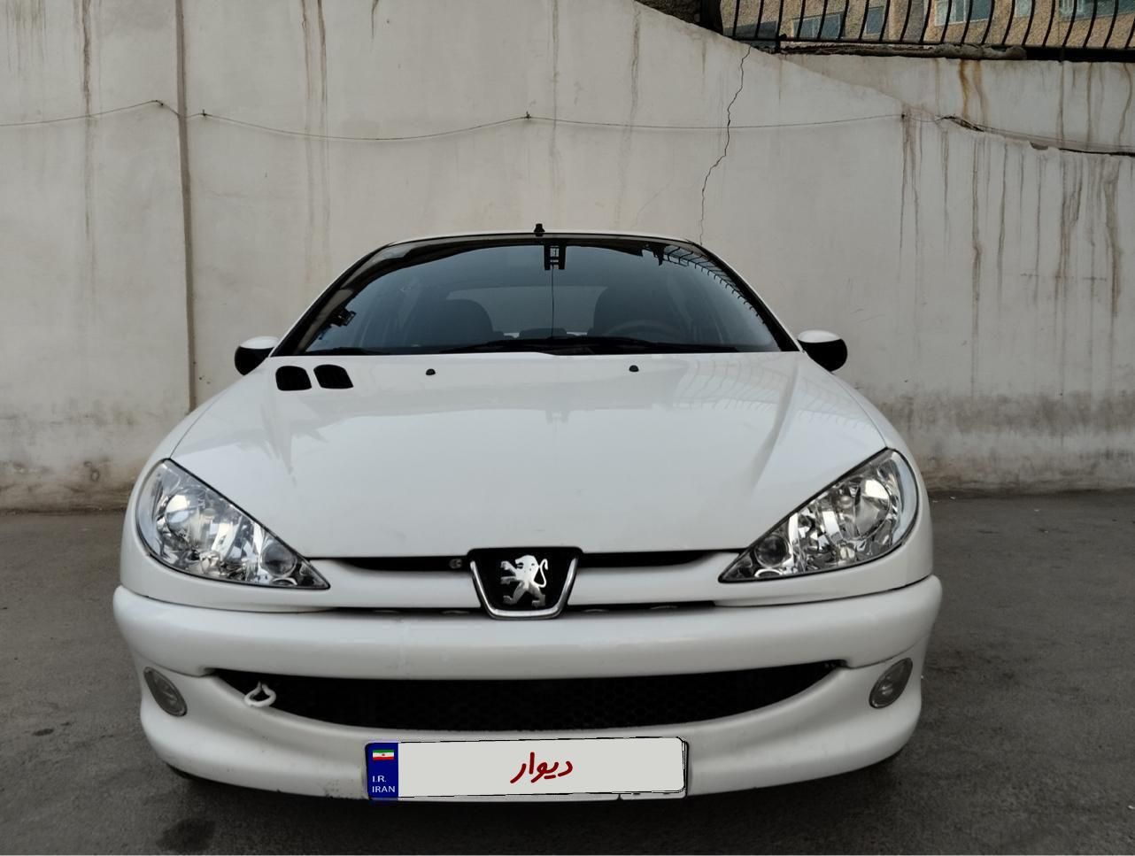 پژو ۲۰۶ صندوق دار v8 - 1395