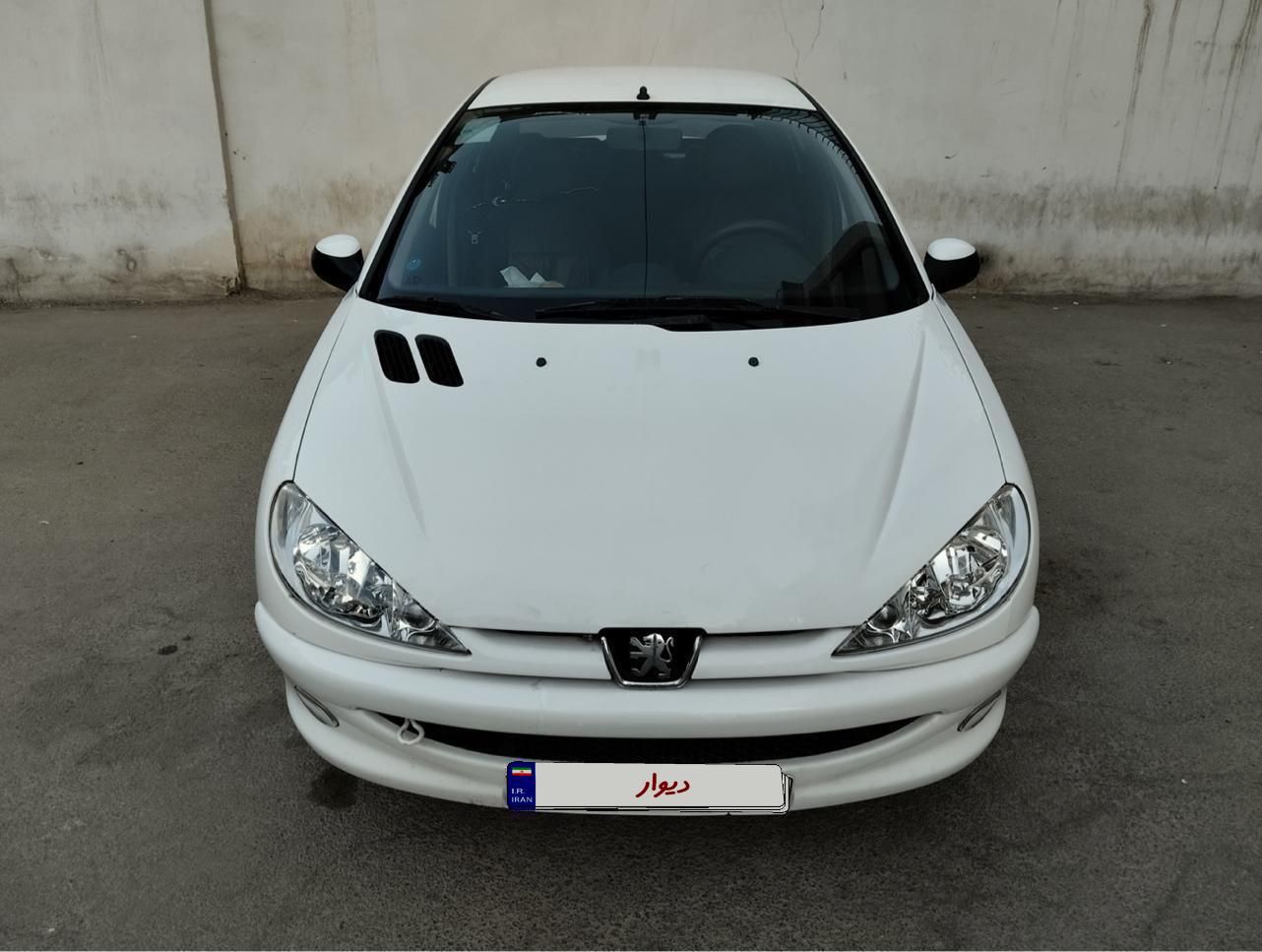 پژو ۲۰۶ صندوق دار v8 - 1395