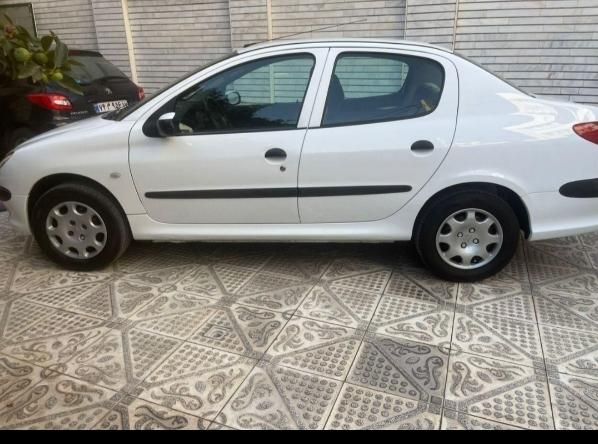 پژو ۲۰۶ صندوق دار v8 - 1395