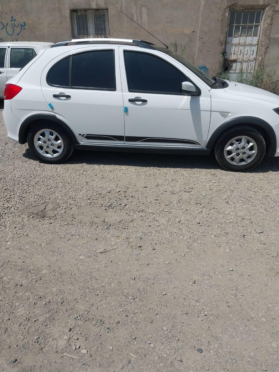 کوییک R دنده‌ای - 1403