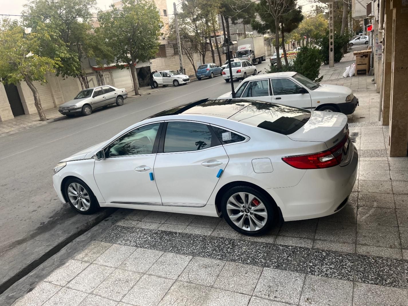 هیوندای آزرا (گرنجور) 3000cc - 2013