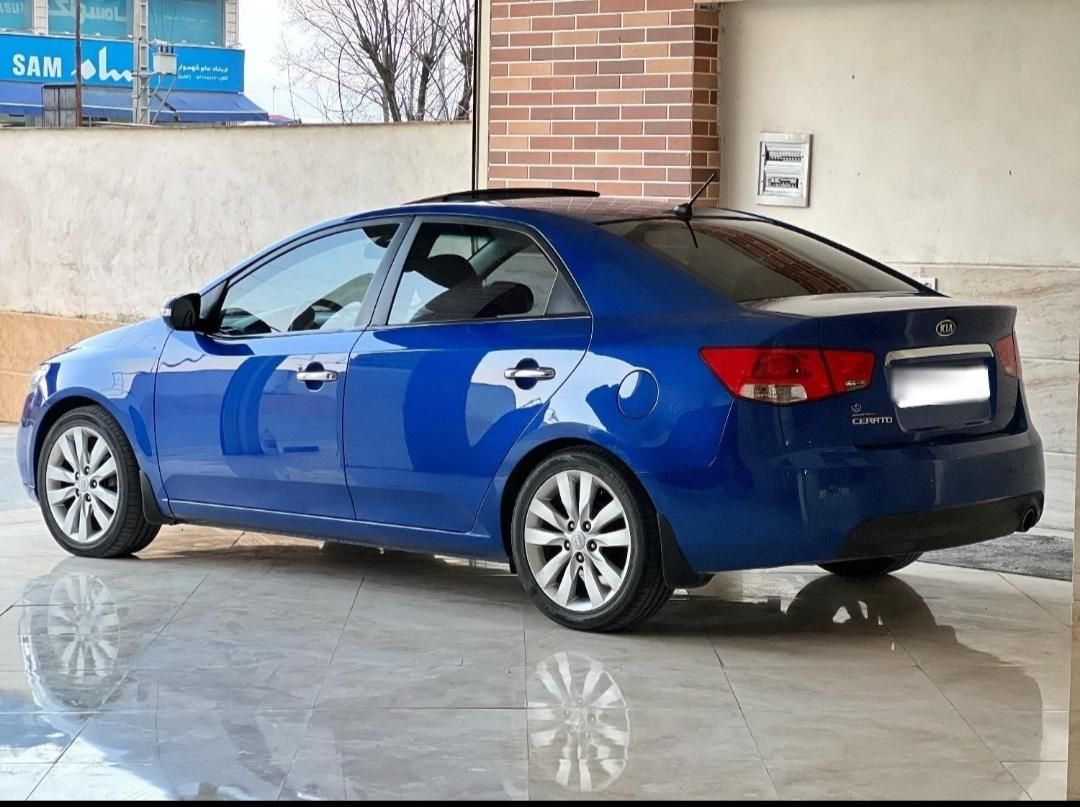 کیا سراتو 2.0 لیتر اتوماتیک GT لاین - 2010