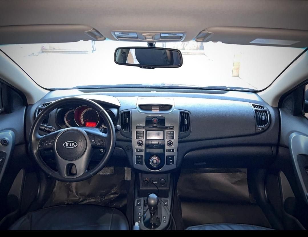 کیا سراتو 2.0 لیتر اتوماتیک GT لاین - 2010