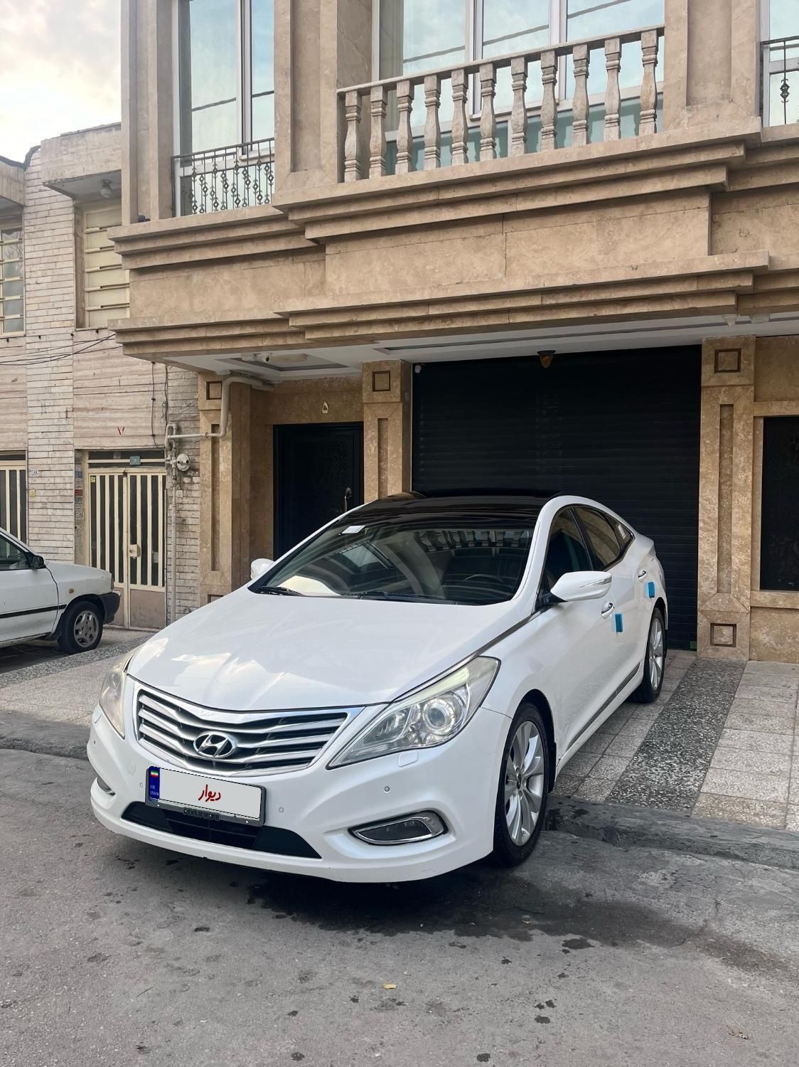 هیوندای آزرا (گرنجور) 3000cc - 2013