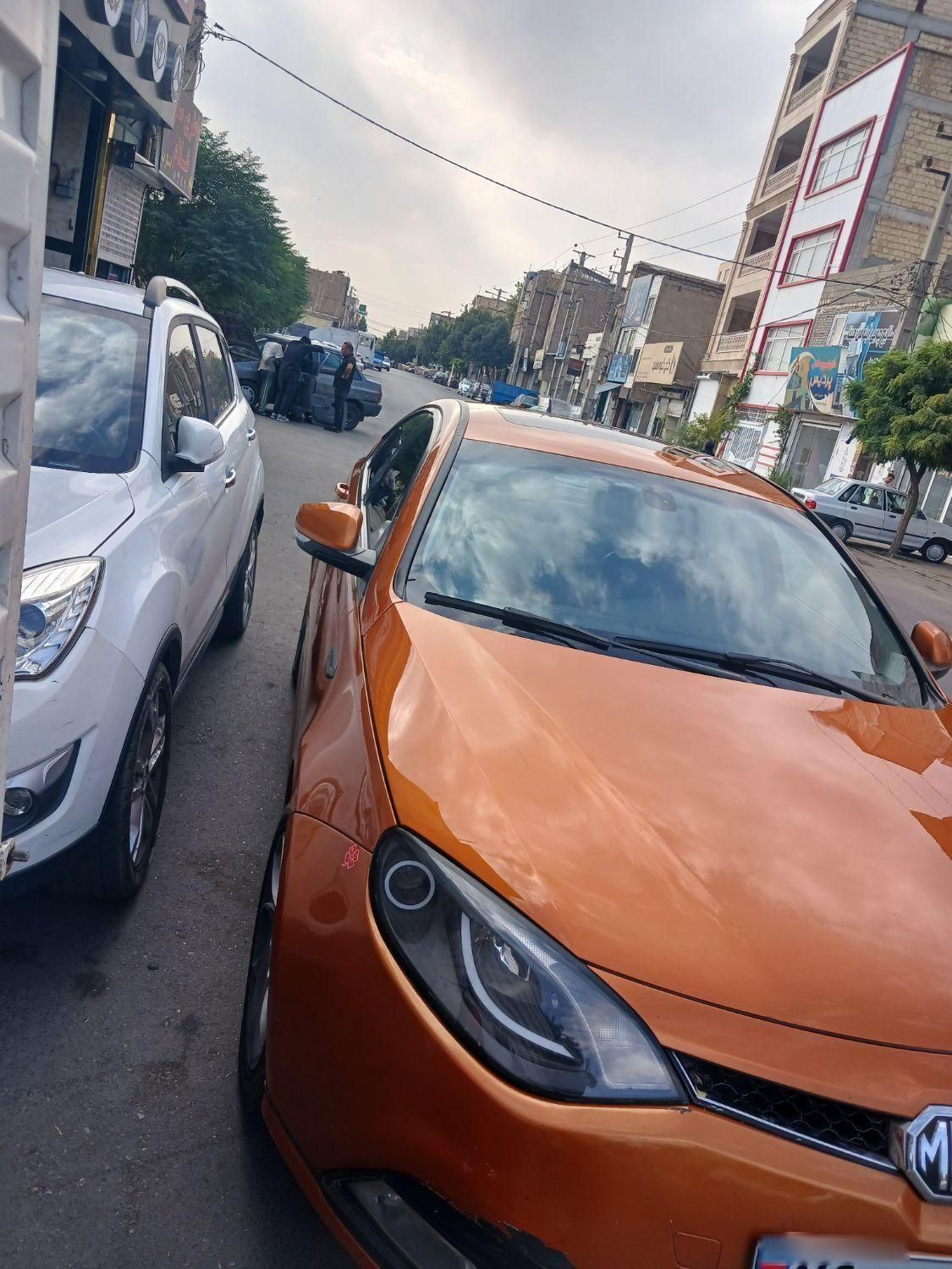 ام جی 6 لیفت بک GT فیس قدیم - 2012