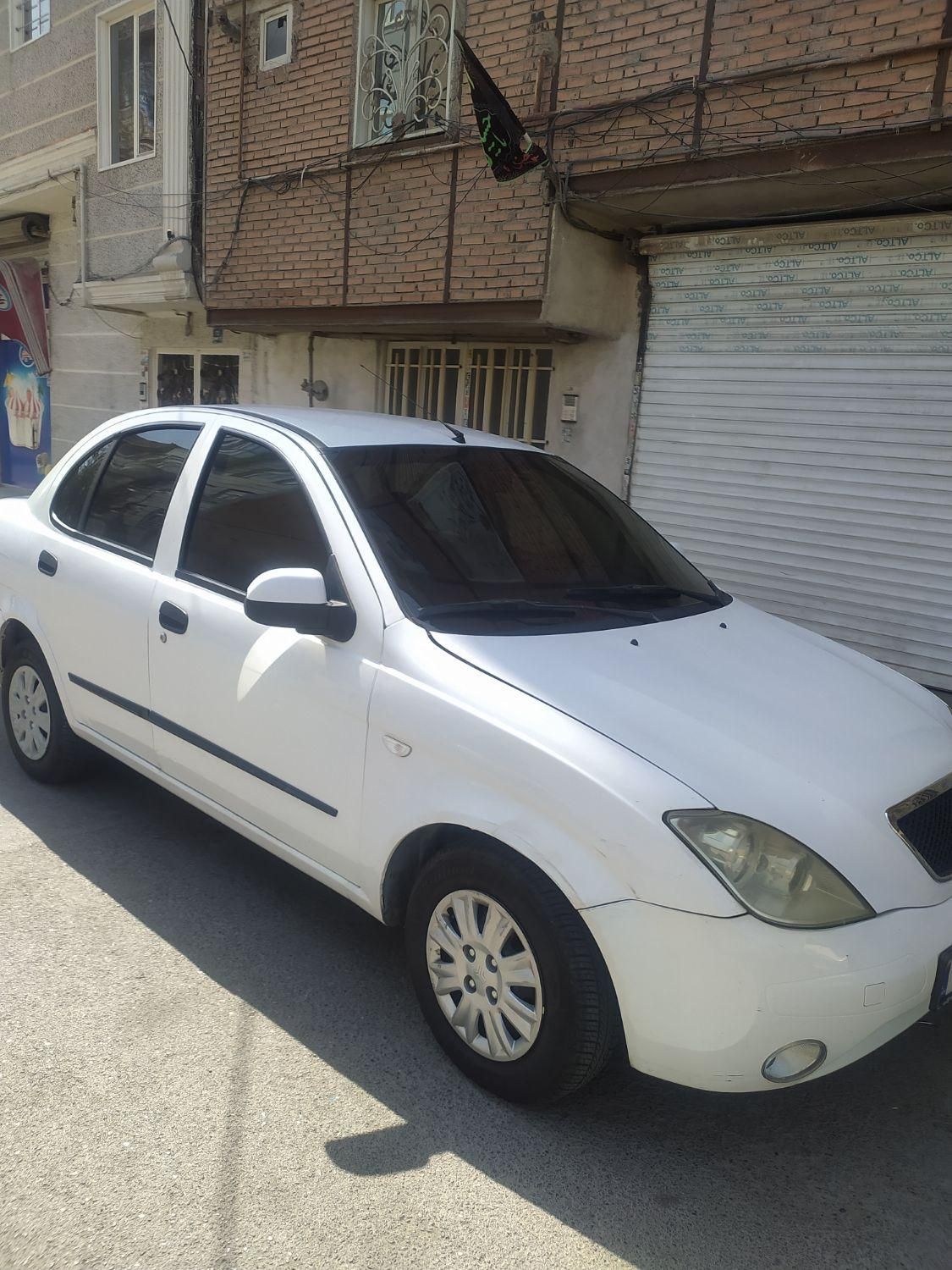 تیبا صندوق دار SX - 1396