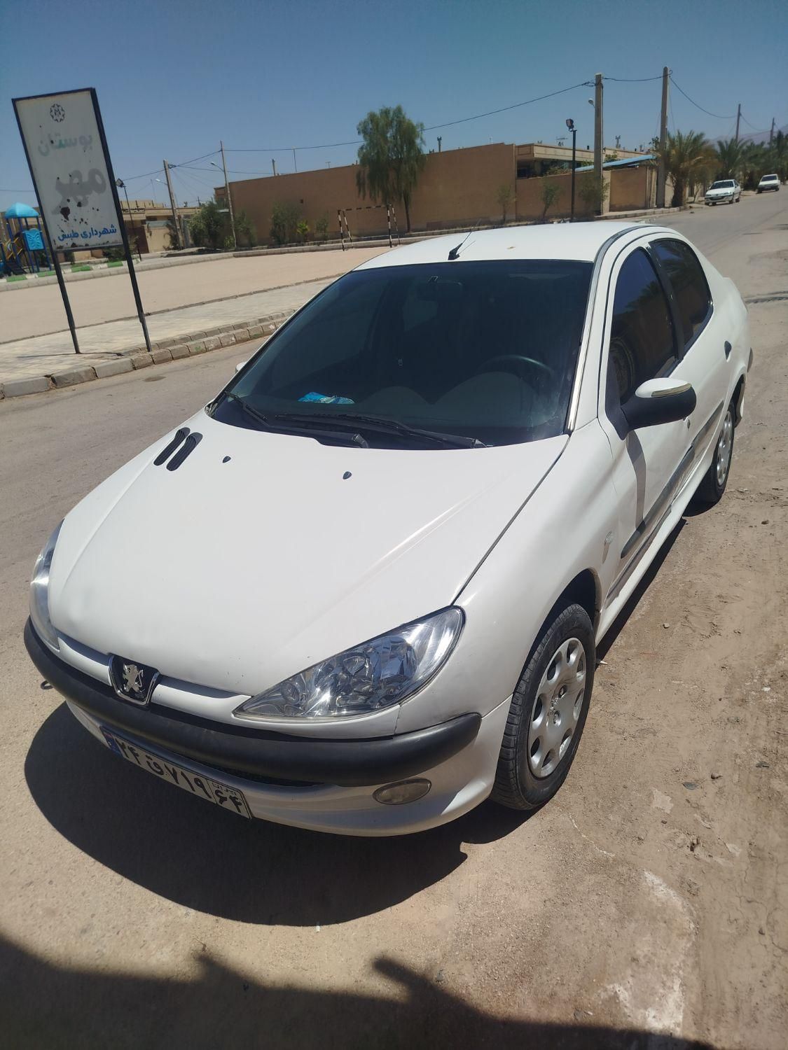 پژو ۲۰۶ صندوق دار v8 - 1390