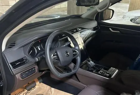 نیسان ترا ایکس - 1404