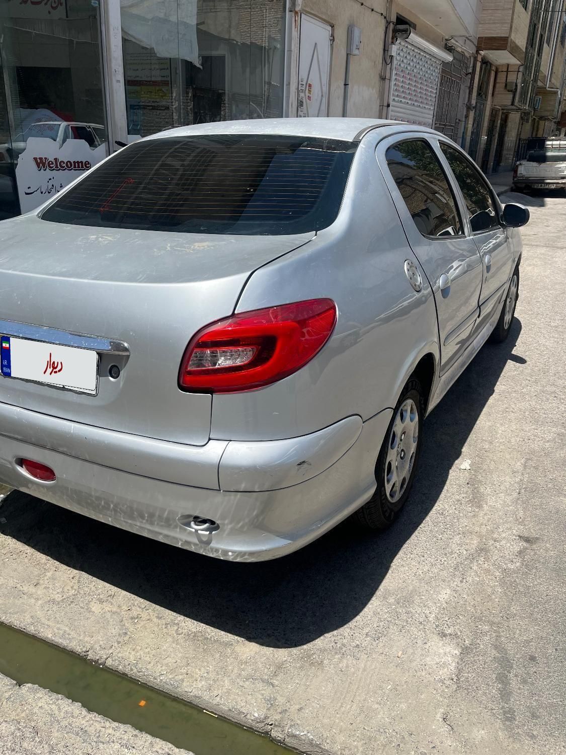 پژو ۲۰۶ صندوق دار v8 - 1386