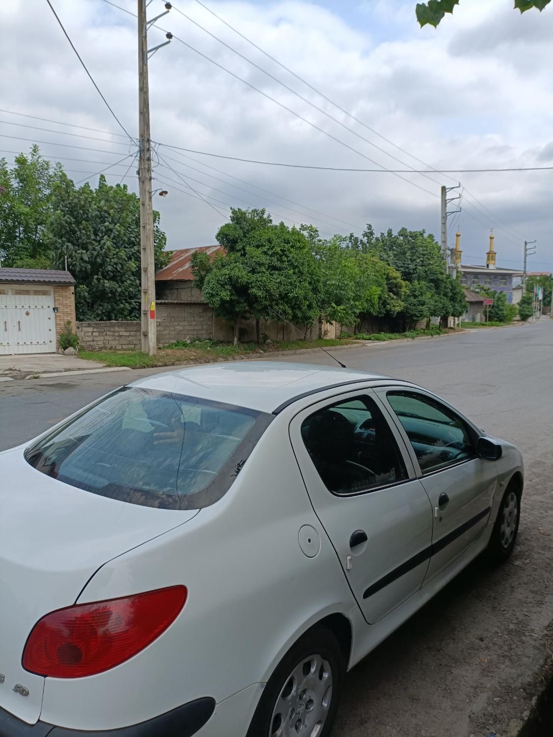 پژو ۲۰۶ صندوق دار v8 - 1395