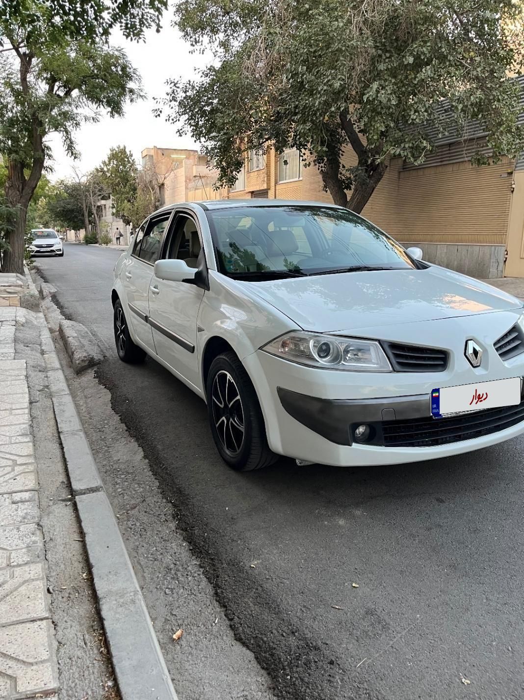 رنو مگان وارداتی اتوماتیک 2000 - 2008