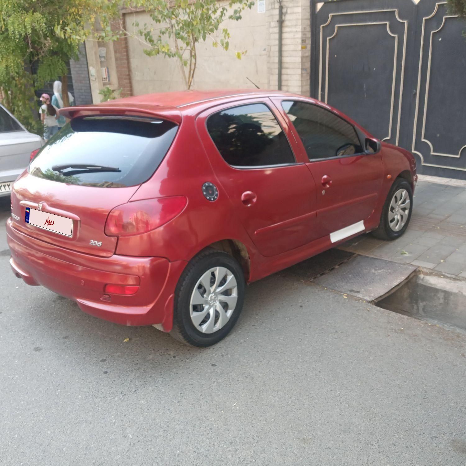 پژو 206 تیپ 3 - 1382