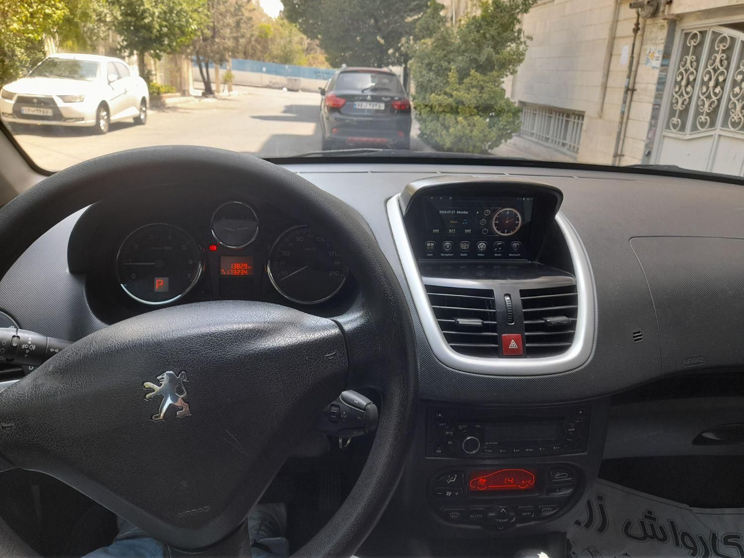 پژو 207 اتوماتیک - 1389