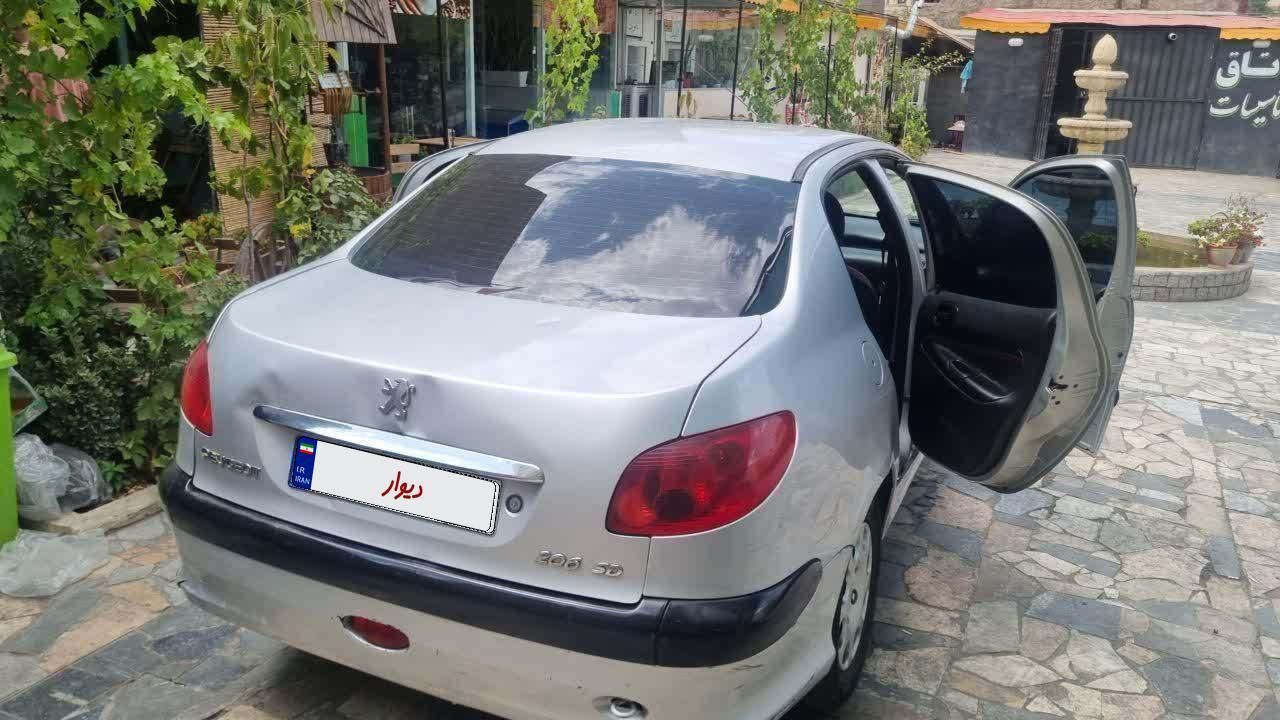 پژو ۲۰۶ صندوق دار v8 - 1386