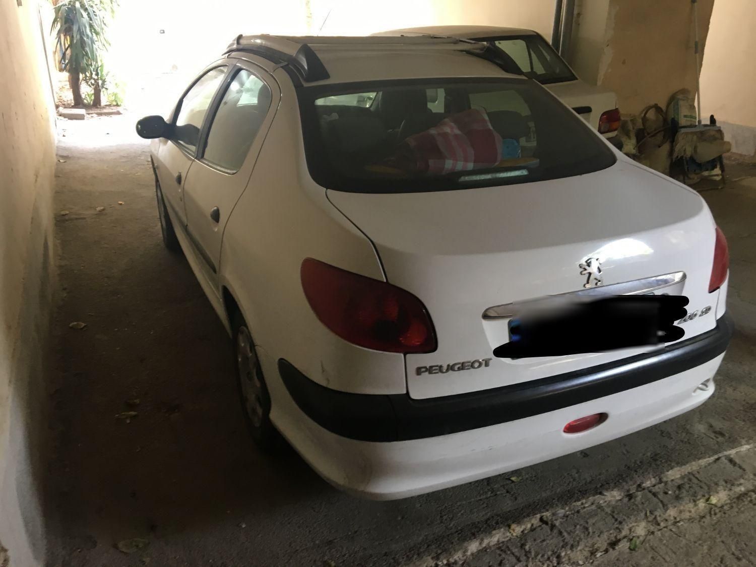 پژو ۲۰۶ صندوق دار v8 - 1390