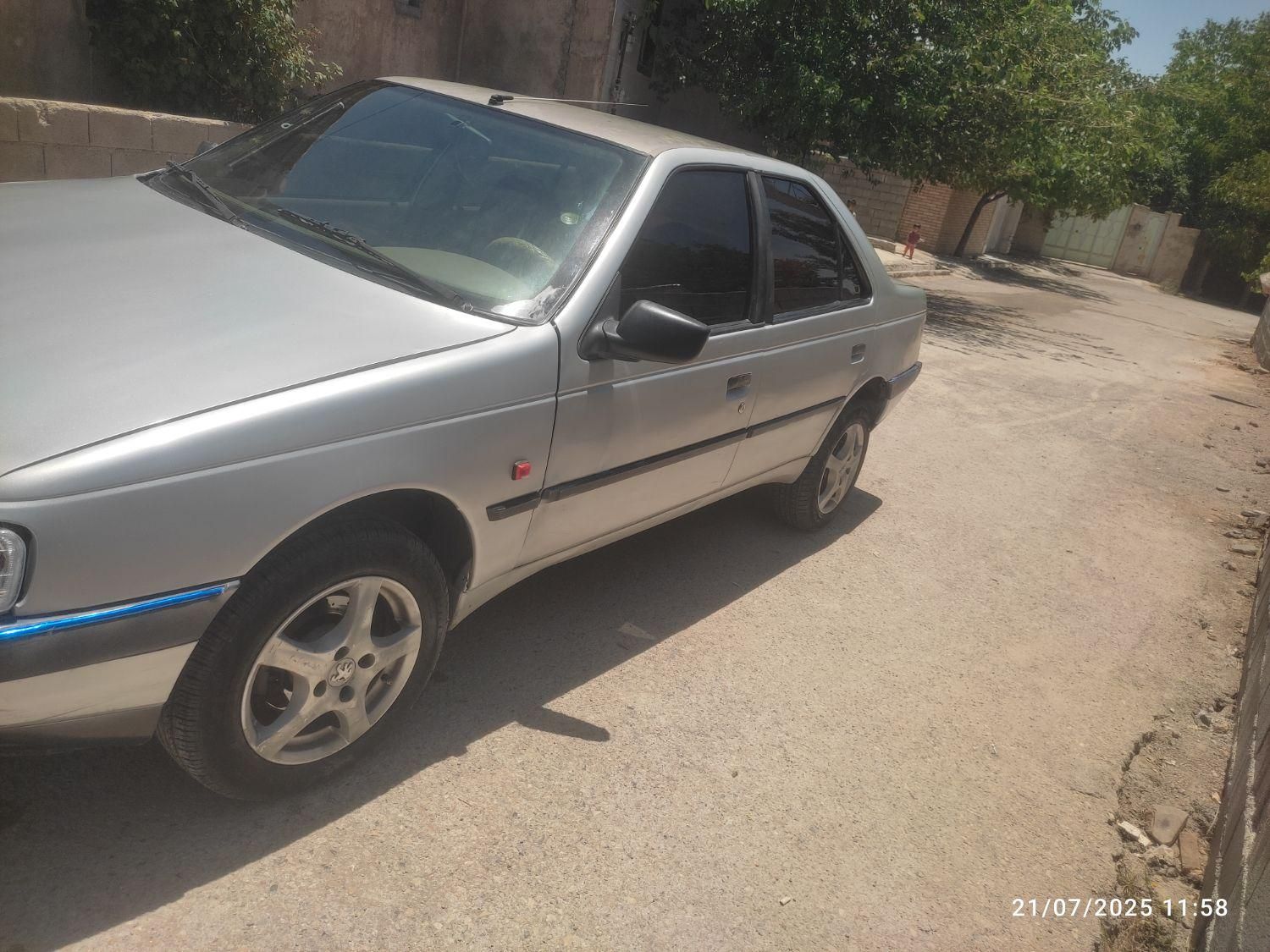 پژو 405 GLX - 1390