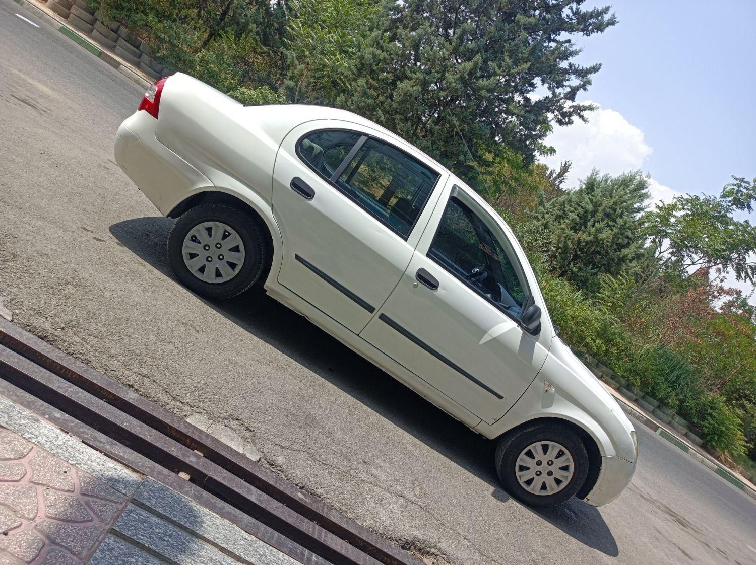 تیبا صندوق دار SX - 1397