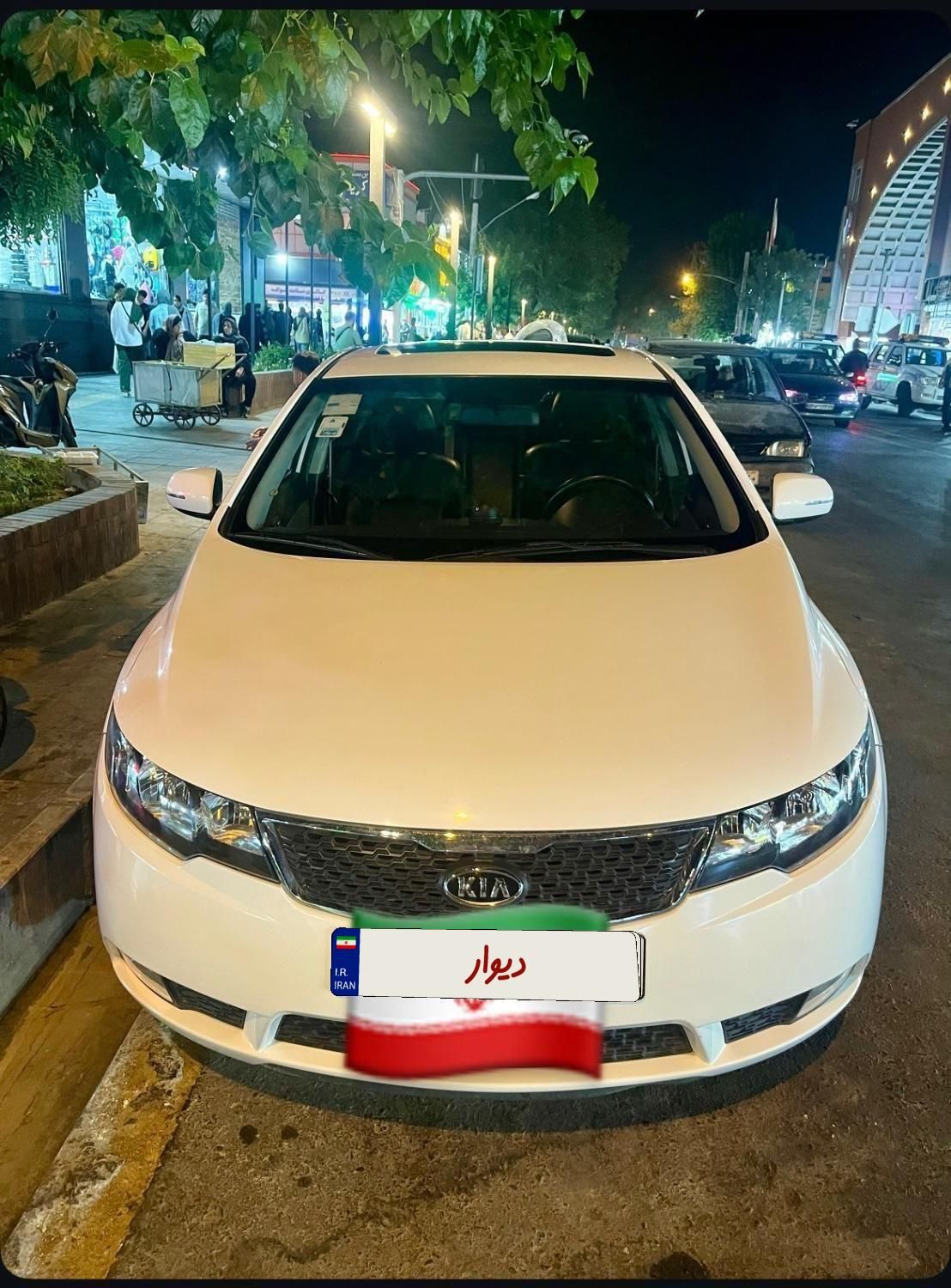 خودرو کیا، سراتو مونتاژ آگهی ann_19449707