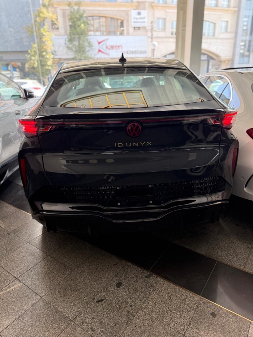 فولکس گلف GTI - 2024