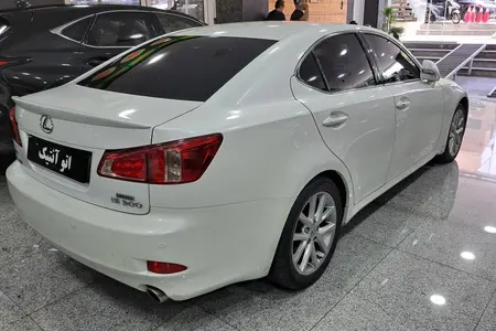 لکسوس IS 300 - 2012